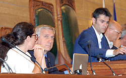 Paolo Manichedda e Massimo Zedda nell'aula consiliare del Comune di Cagliari